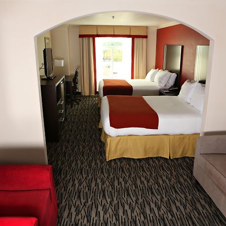 Holiday Inn Express Hotel & Suites - Sumter By Ihg Exterior foto