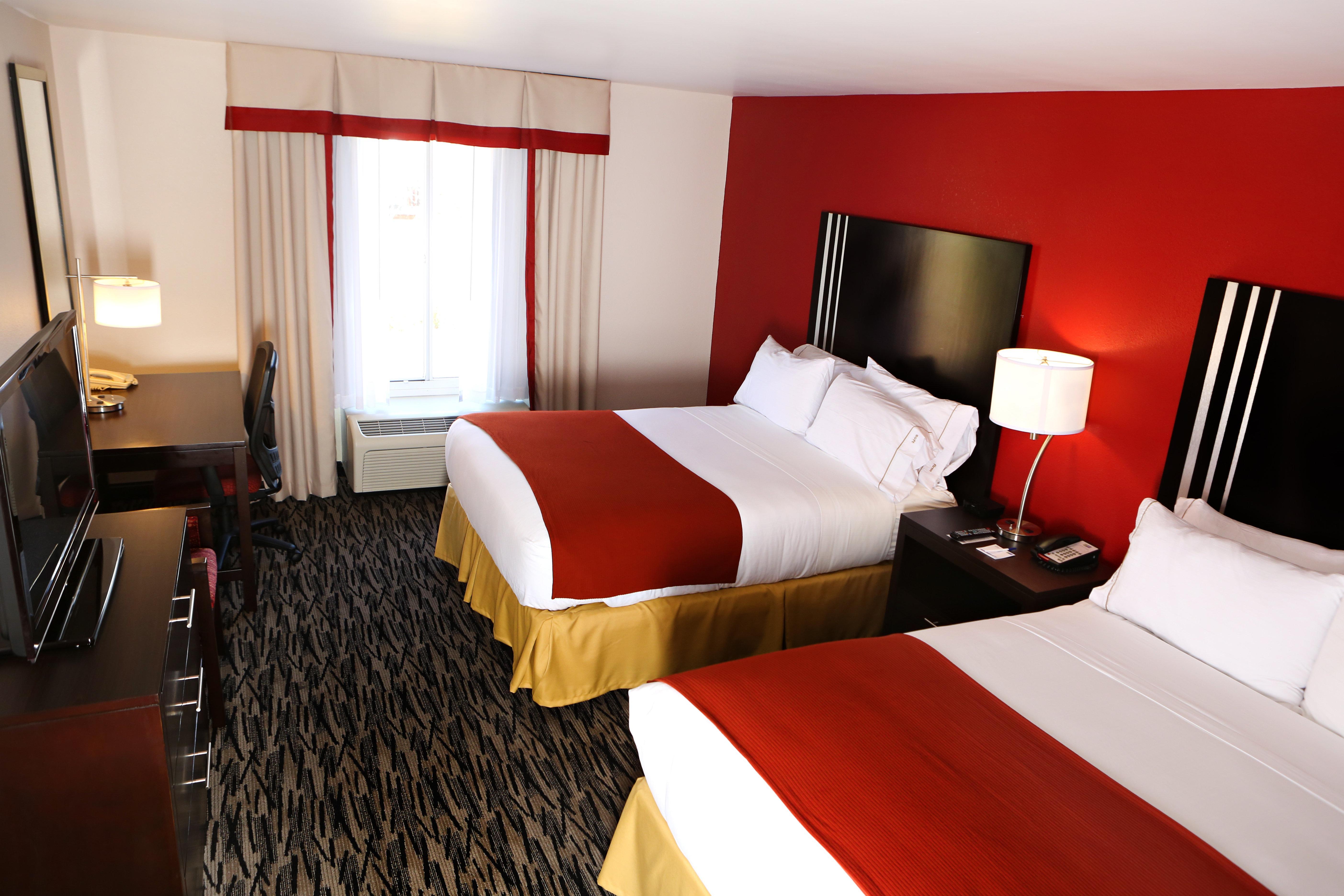Holiday Inn Express Hotel & Suites - Sumter By Ihg Exterior foto