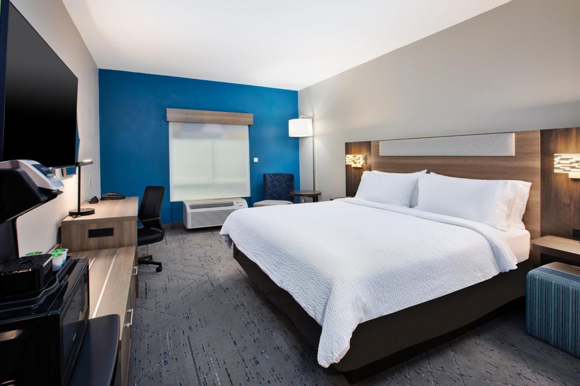 Holiday Inn Express Hotel & Suites - Sumter By Ihg Exterior foto